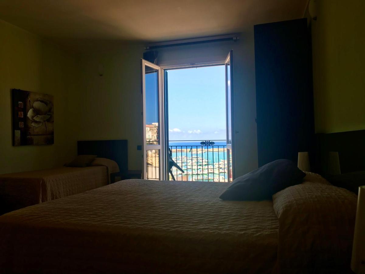 Castellammare Smart Rooms Castellammare del Golfo Extérieur photo